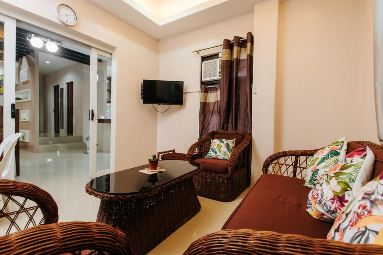 Bahay Ni Kikay Vacation Rental - Wifi Included General Santos City Eksteriør billede